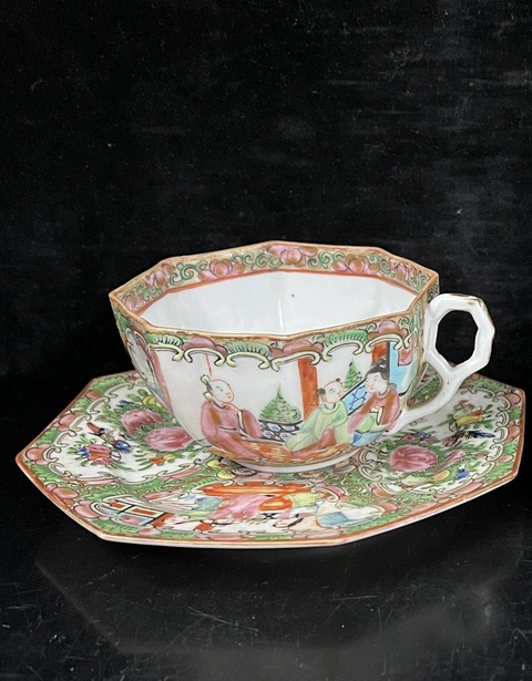 古玩陶瓷民國廣彩八角型人物花鳥杯碟拍賣，當前價格499元