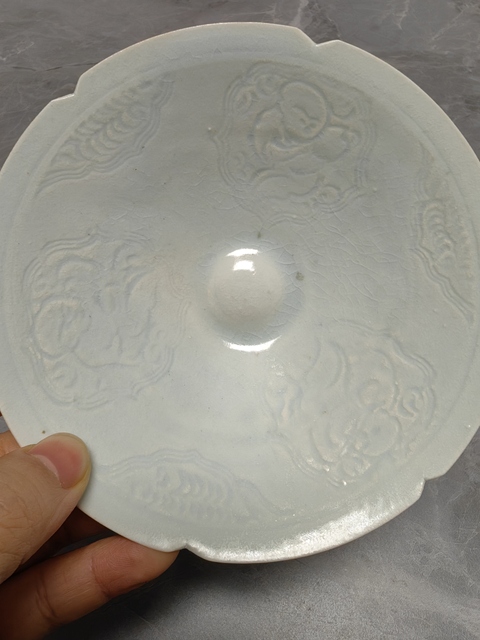 古玩陶瓷青白秞刻花碗真品鑒賞圖