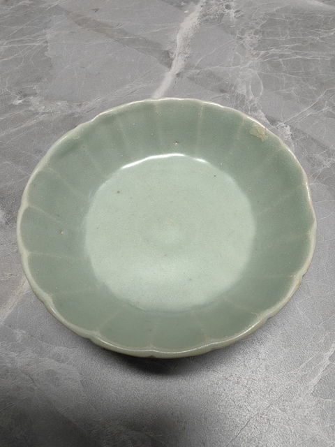 古玩陶瓷龍泉窯青釉洗真品鑒賞圖