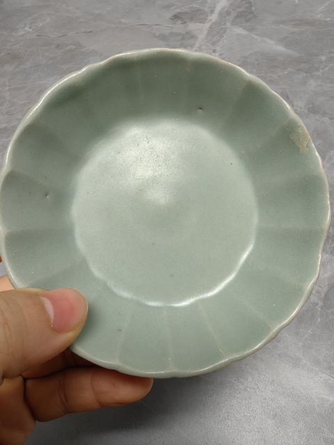 古玩陶瓷龍泉窯青釉洗真品鑒賞圖