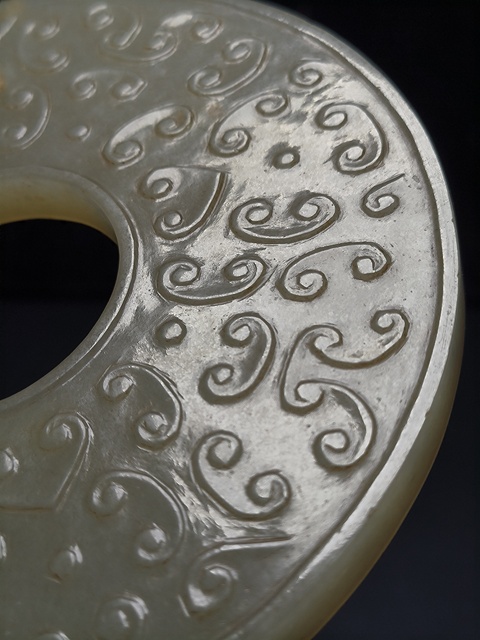 古玩玉器明代和田玉雕大玉璧 “魑龍紋璧”拍賣,當前價格10000000元