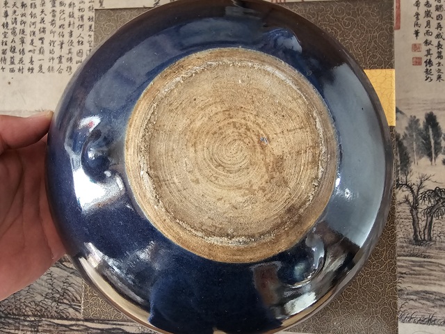 古玩陶瓷霽藍(lán)釉三乳足缽式香爐真品鑒賞圖