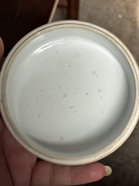 古玩陶瓷清康熙 五彩仕女人物竹節盒拍賣，當前價格19888元