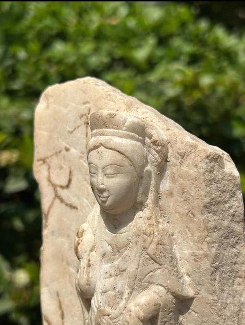 古玩雜項白石菩薩像真品鑒賞圖