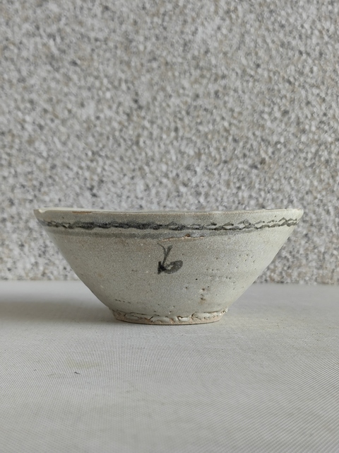 古玩陶瓷海水法螺紋青花碗拍賣,當前價格450元