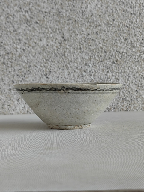 古玩陶瓷海水法螺紋青花碗拍賣,當前價格450元