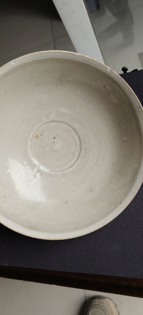 古玩陶瓷 芒口圈足覆燒工藝碗真品鑒賞圖