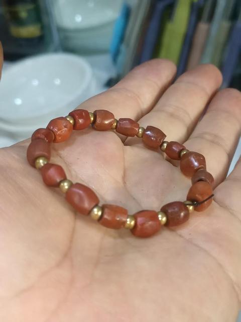 古玩玉器戰漢天然紅瑪瑙珠串拍賣，當前價格1800元