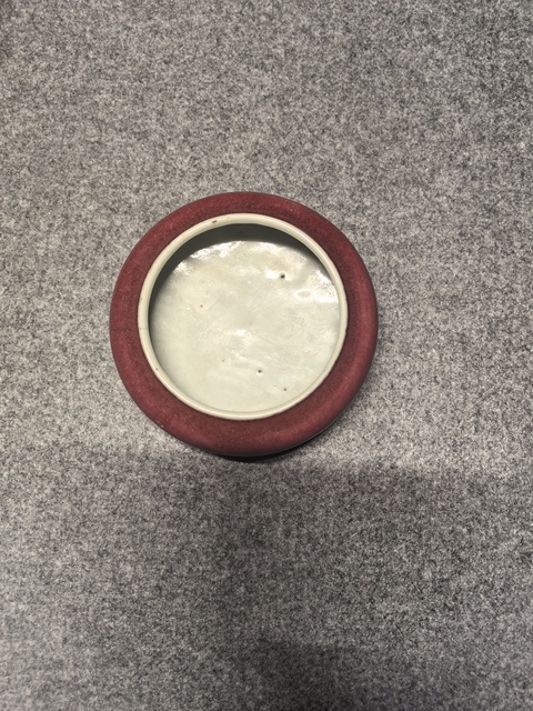 古玩陶瓷紅釉鏜鑼洗（D:10.6）拍賣(mài)，當(dāng)前價(jià)格6000元