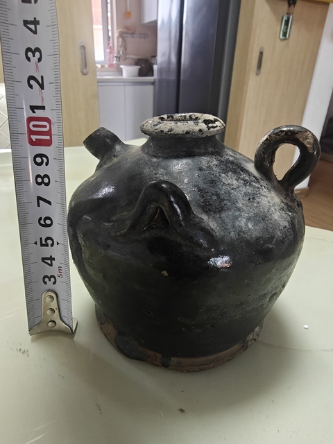 古玩陶瓷磁州窯黑釉茶壺拍賣，當前價格588元