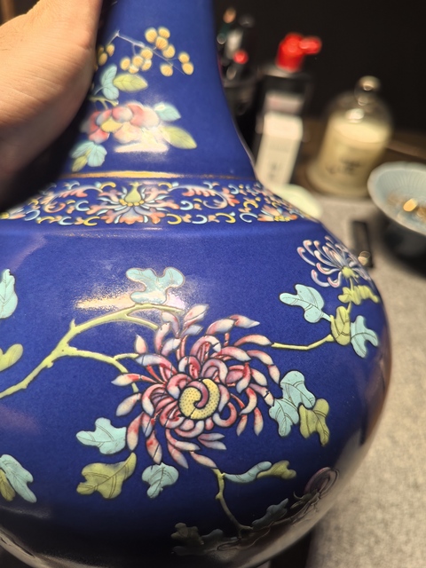 古玩陶瓷賞瓶真品鑒賞圖