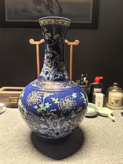 古玩陶瓷賞瓶真品鑒賞圖