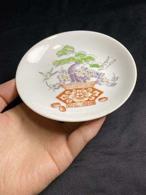 古玩陶瓷民國粉彩花卉紋盤拍賣,當前價格760元