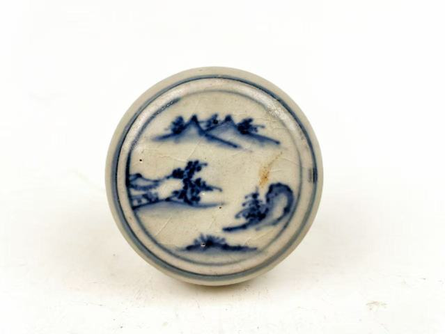 古玩陶瓷明晚期·青花山水圖蓋盒真品鑒賞圖