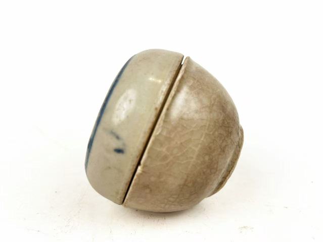 古玩陶瓷明晚期·青花山水圖蓋盒真品鑒賞圖