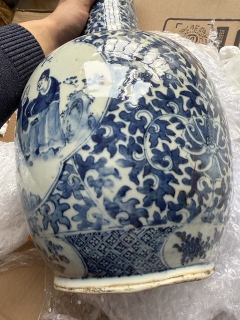 古玩陶瓷青花人物故事紋撇口瓶真品鑒賞圖