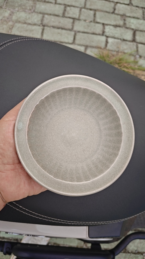 古玩陶瓷龍泉青瓷菊瓣洗真品鑒賞圖