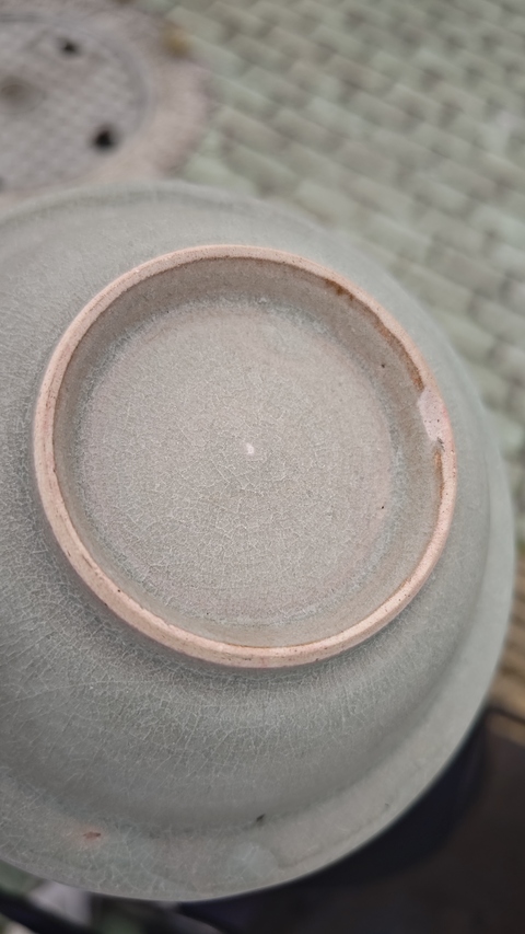 古玩陶瓷龍泉青瓷菊瓣洗真品鑒賞圖