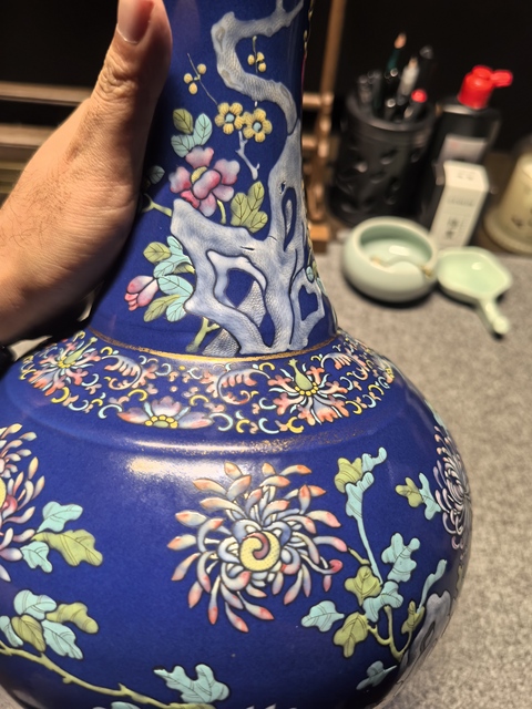 古玩陶瓷賞瓶真品鑒賞圖