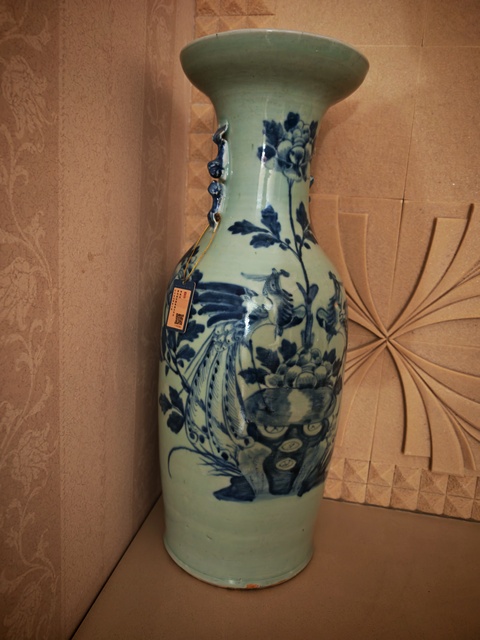 古玩陶瓷清晚·豆青青花鳳凰牡丹紋雙獅耳大瓶拍賣，當前價格4500元