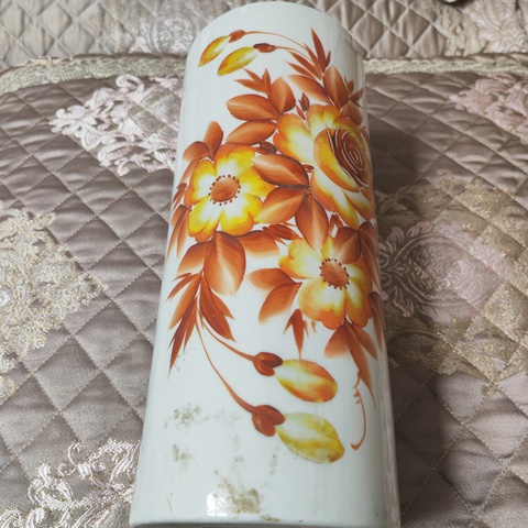 古玩陶瓷礬紅花卉紋帽筒真品鑒賞圖