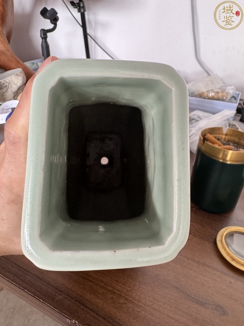 古玩陶瓷豆青釉貫耳瓶拍賣，當前價格6666元