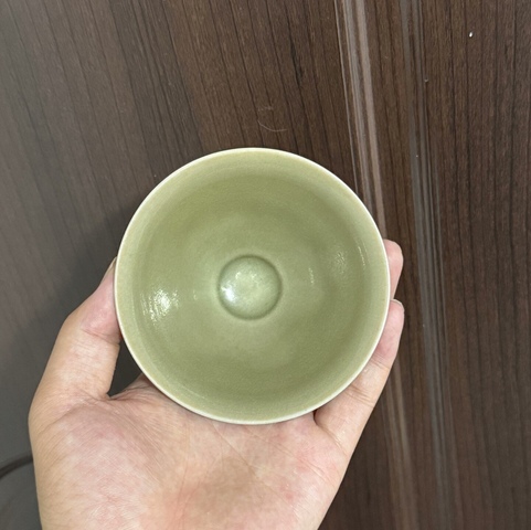 古玩陶瓷耀州窯系素面青釉盞真品鑒賞圖