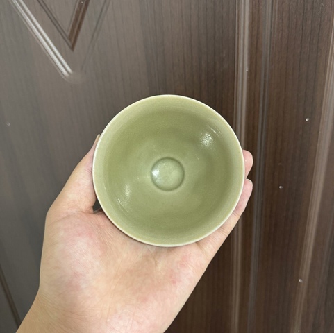 古玩陶瓷耀州窯系素面青釉盞真品鑒賞圖