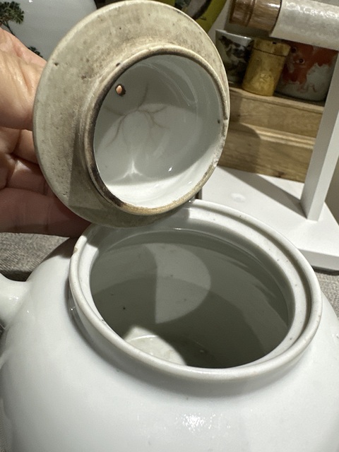 古玩陶瓷黛玉葬花粉彩執壺真品鑒賞圖