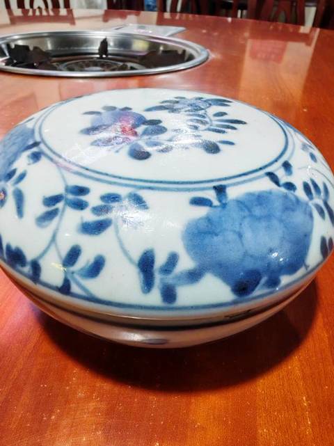 古玩陶瓷青花盒真品鑒賞圖