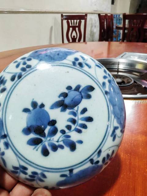 古玩陶瓷青花盒真品鑒賞圖