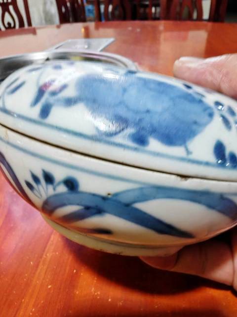 古玩陶瓷青花盒真品鑒賞圖