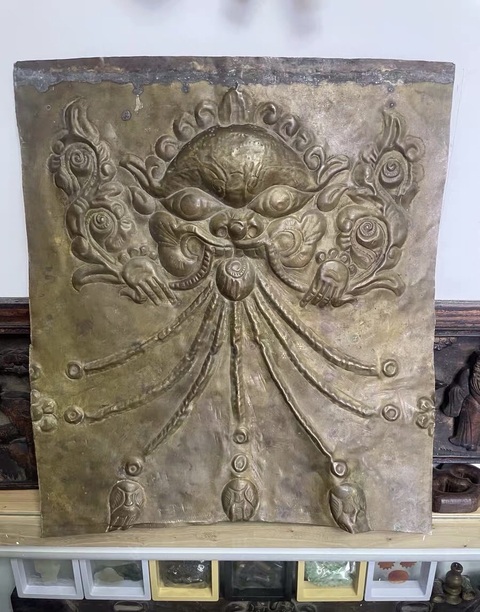 古玩銅器捶揲工藝頭像真品鑒賞圖