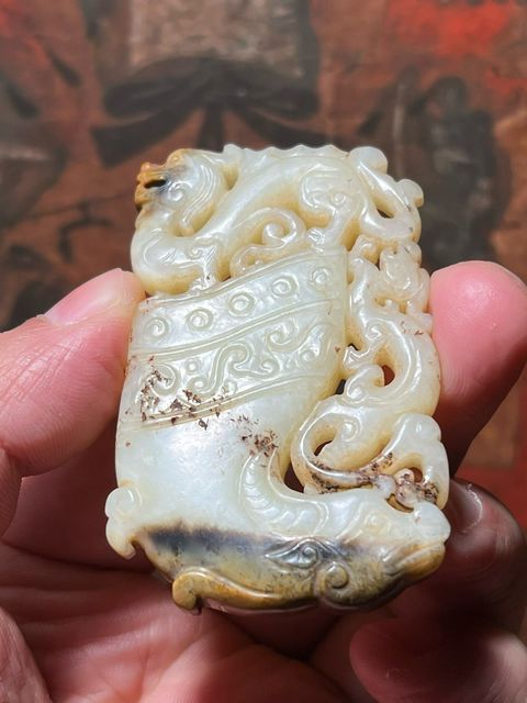 古玩玉器和田玉雙龍牛首佩真品鑒賞圖