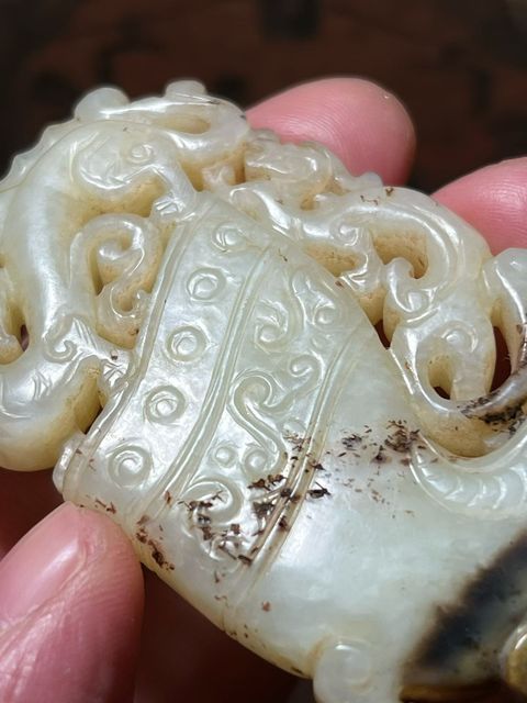 古玩玉器和田玉雙龍牛首佩真品鑒賞圖