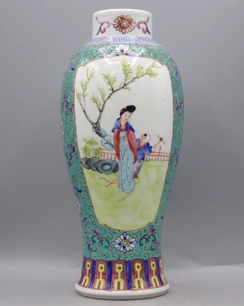 古玩陶瓷粉彩開窗仕女圖雞腿瓶真品鑒賞圖