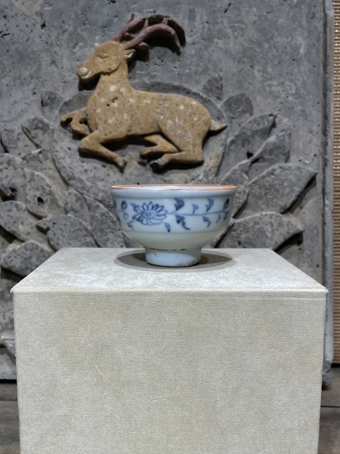 古玩陶瓷【元青花】元代.青花花卉紋杯拍賣，當前價格0元