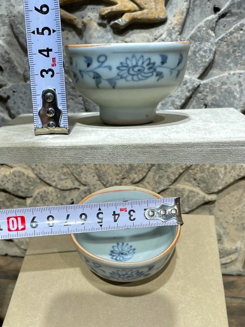 古玩陶瓷【元青花】元代.青花花卉紋杯拍賣，當前價格0元