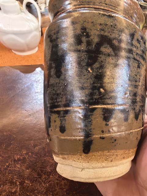 古玩陶瓷窯變黑釉罐真品鑒賞圖