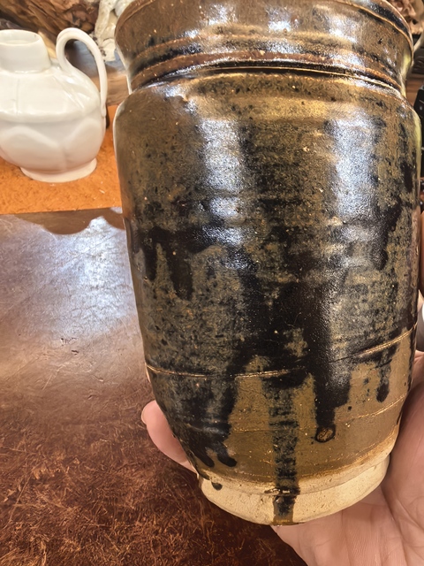 古玩陶瓷窯變黑釉罐真品鑒賞圖