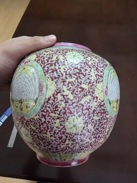 古玩陶瓷粉彩開窗團鶴紋宮燈拍賣，當前價格4600元