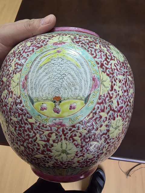 古玩陶瓷粉彩開窗團鶴紋宮燈拍賣，當前價格4600元