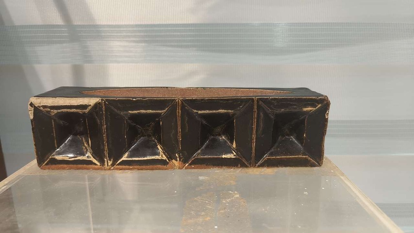 古玩陶瓷茶碾真品鑒賞圖