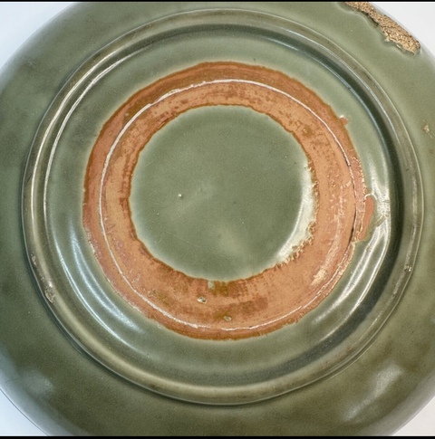 古玩陶瓷龍泉窯青釉盤真品鑒賞圖