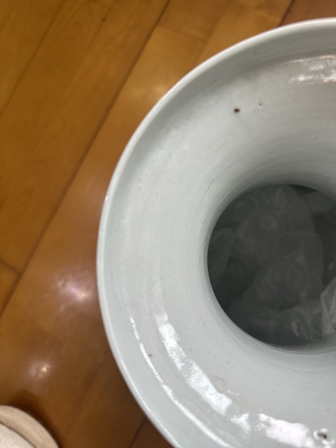 古玩陶瓷纏枝花囍字紋雙耳盤口瓶拍賣,當(dāng)前價(jià)格6600元