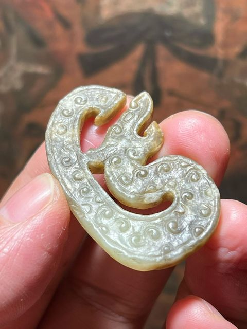 古玩玉器龍型玉佩真品鑒賞圖