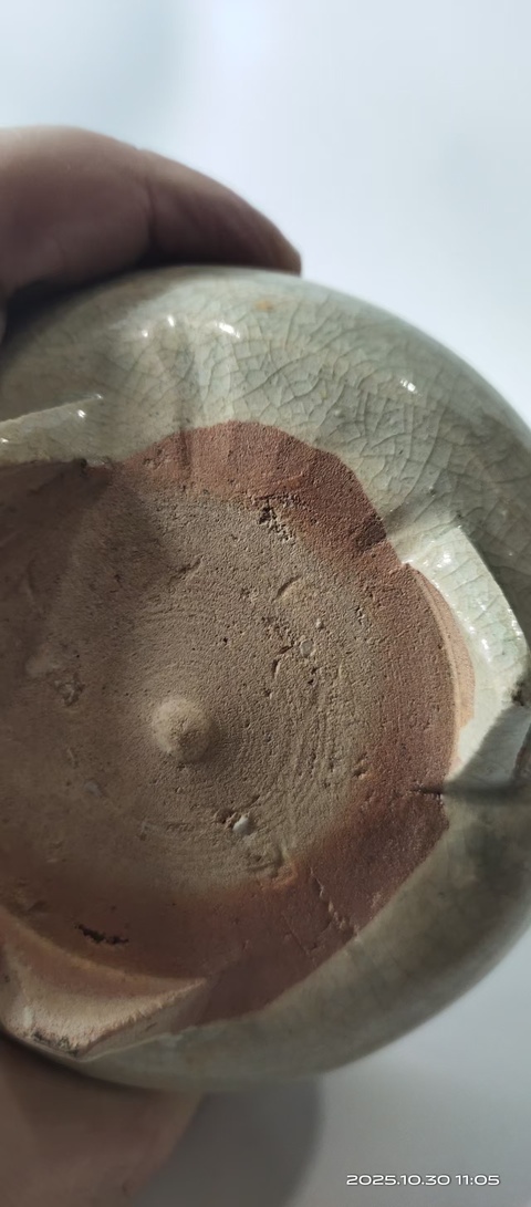 古玩陶瓷明龍泉三足爐真品鑒賞圖