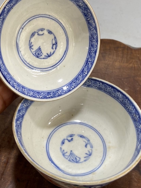 古玩陶瓷大明年制款清末民初青花五彩蓋碗拍賣(mài)，當(dāng)前價(jià)格299元