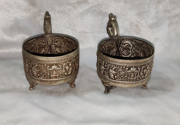 古玩字畫老銀浮雕龍耳對杯真品鑒賞圖