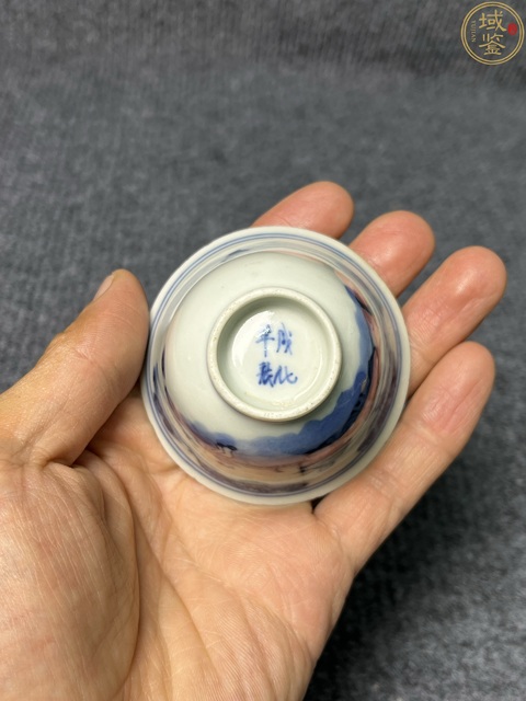 古玩陶瓷晚清青花杯真品鑒賞圖